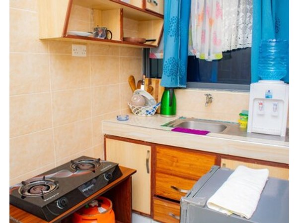 Comfortable Studio Apartment In Mombasa- 15 Min From The Beach!