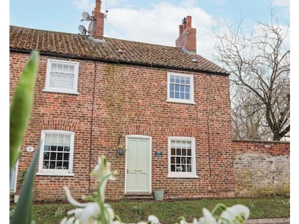 Fern Cottage Pet Friendly With Open Fire In Great Driffield