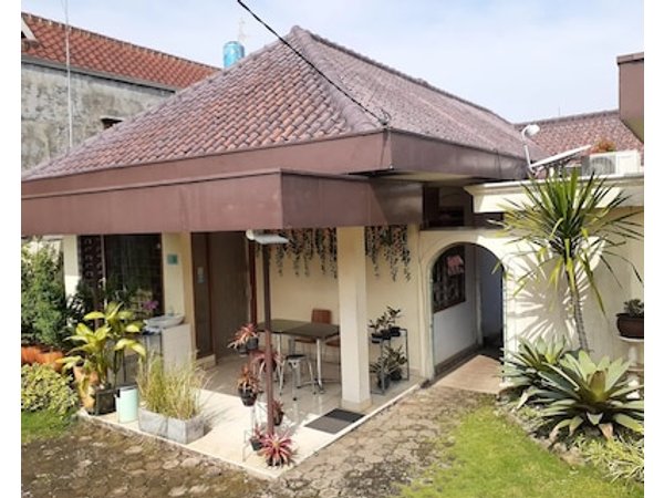 GIO Guesthouse Bogor