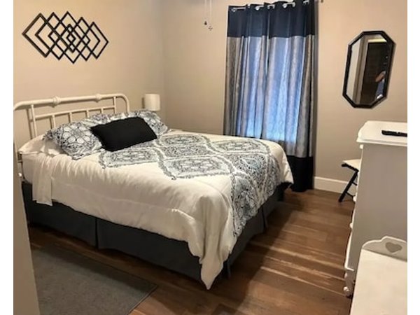 Family & Pet Friendly Broken Arrow Getaway