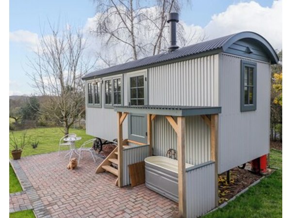 Evendine Hut @ Evendine Cottage
