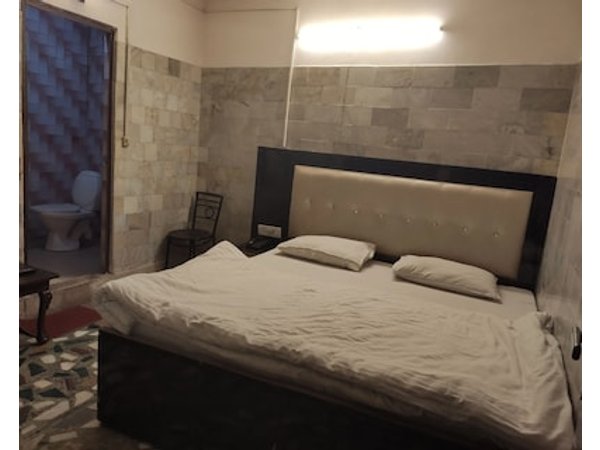 Hotel O Hare Rama guest house