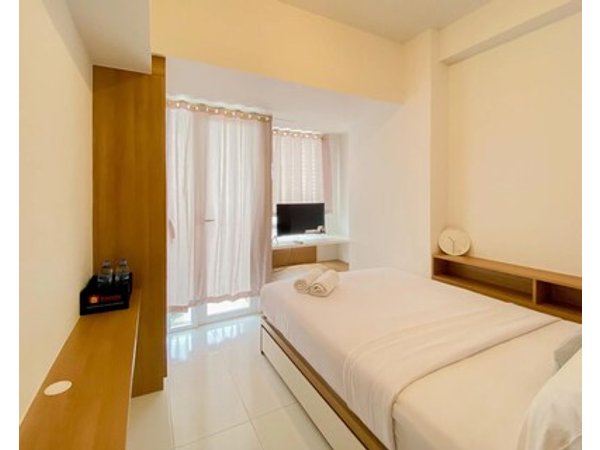 Warm And Simply Look Studio Apartment At Tokyo Riverside Pik 2