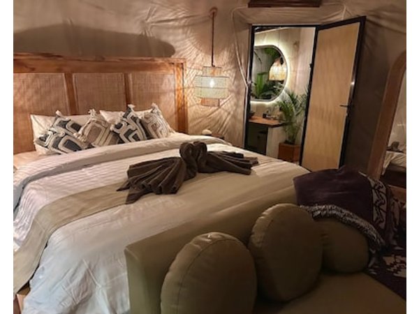 Beachfront Luxury Dome Villas - Gamat Bay Resort