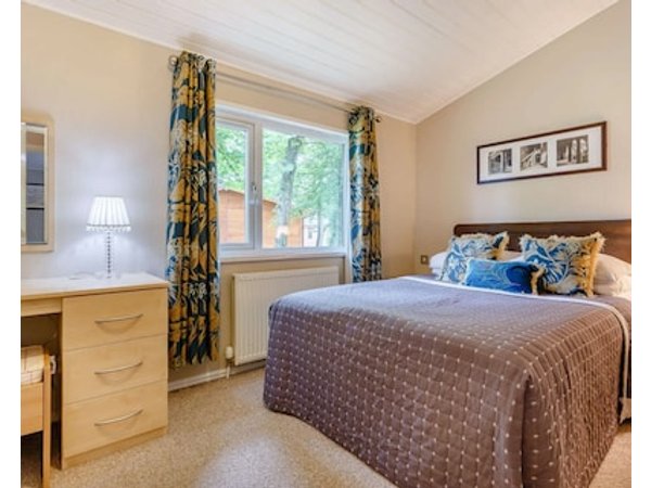 Holiday Lodge In The Cotswolds