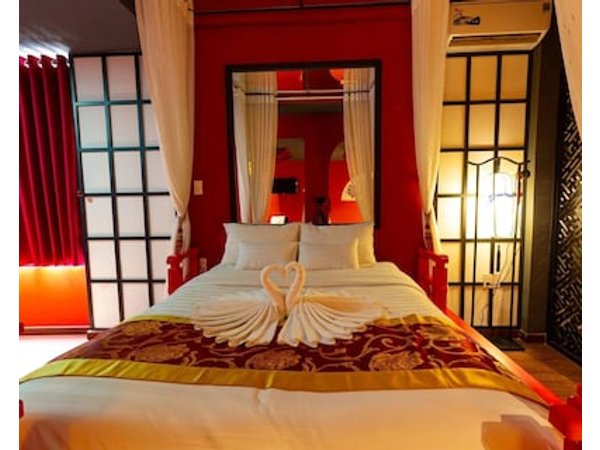 Language Exchange Hotel 3