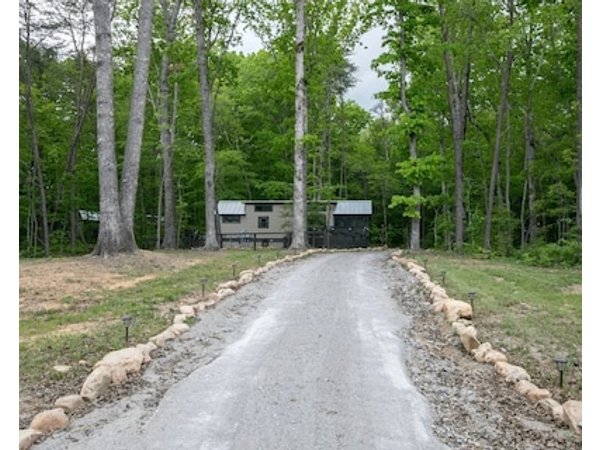 Beautiful Cottage with Nice Forest Sights in Tracy City Tennessee