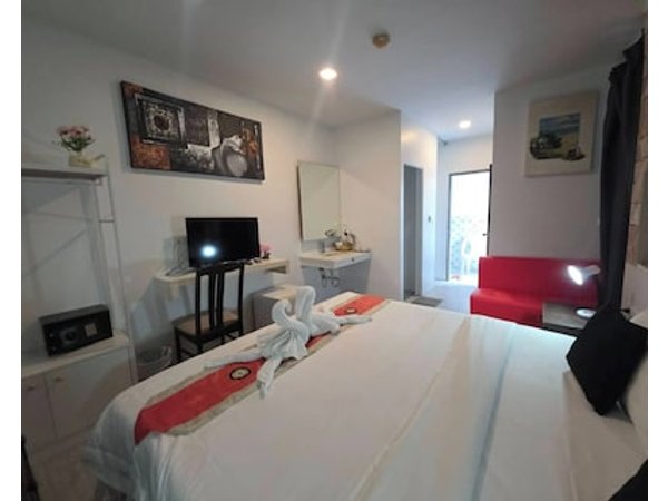 The Nice Patong Hotel