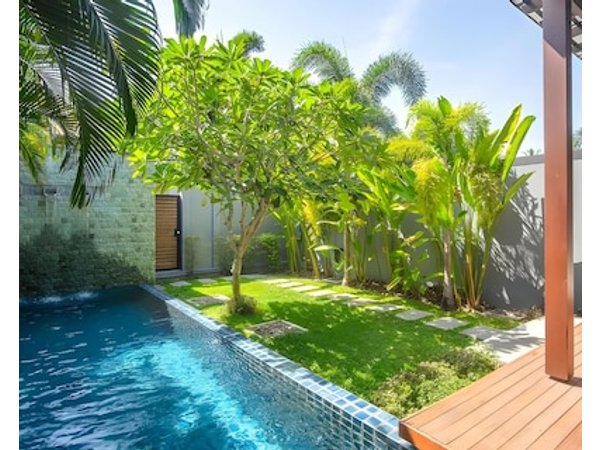 Two Villas Holiday Phuket Onyx Style Nai Harn Beach
