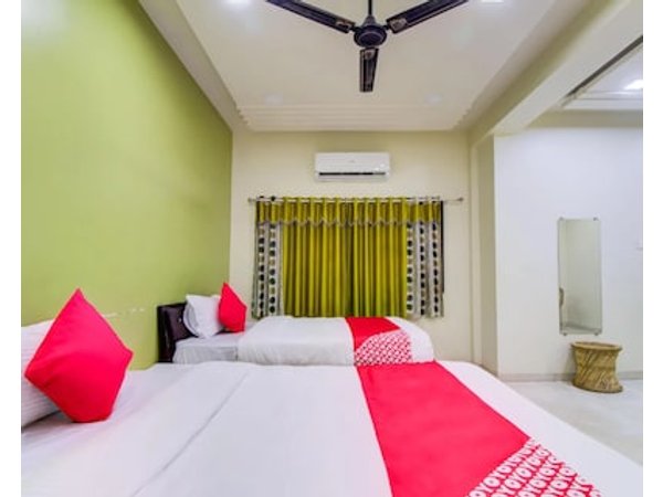 FabExpress Sai Lodging