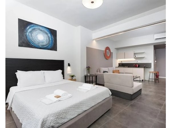 M17 Studios & Suites In The Heart Of Athens