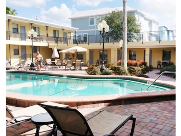 Boho Beach Getaway With Pool-clearwater/st. Pete Beach-3 Min. Walk To Beach