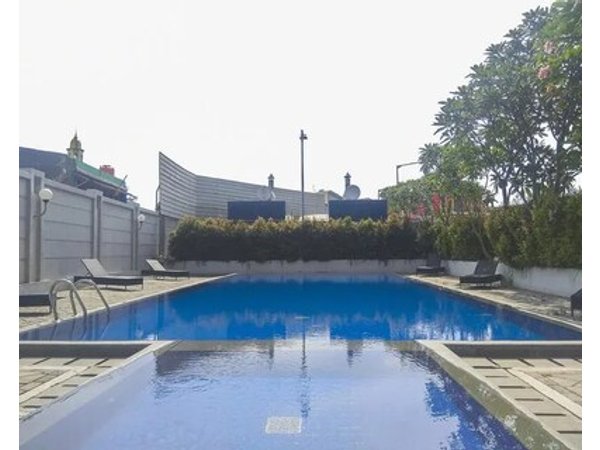 Best View Studio Apartment Tifolia Near Kelapa Gading By Travelio