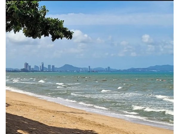Hongheng Beach Residence - Walk to Jomtien & Night Market !