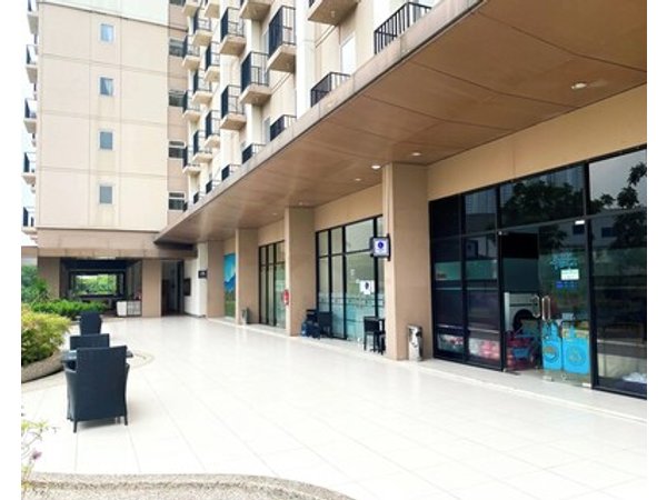 Modern Look Studio At Azalea Suites Apartment