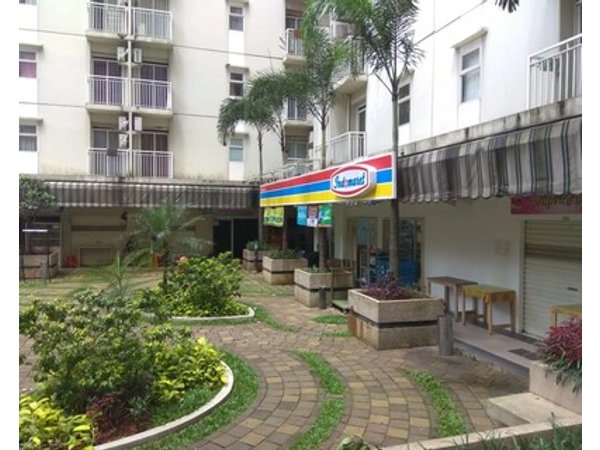 Comfort And Cozy Living 2br Bogor Valley Apartment