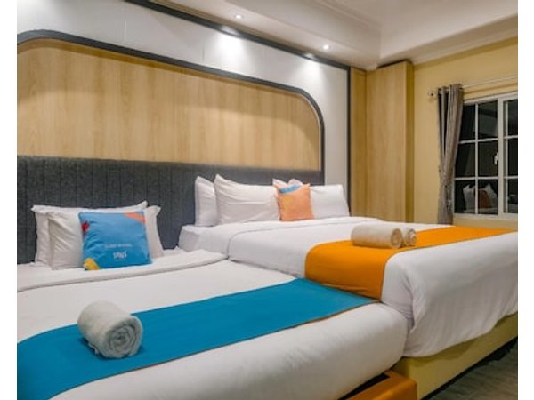 Sans Hotel City Park Medoho Semarang