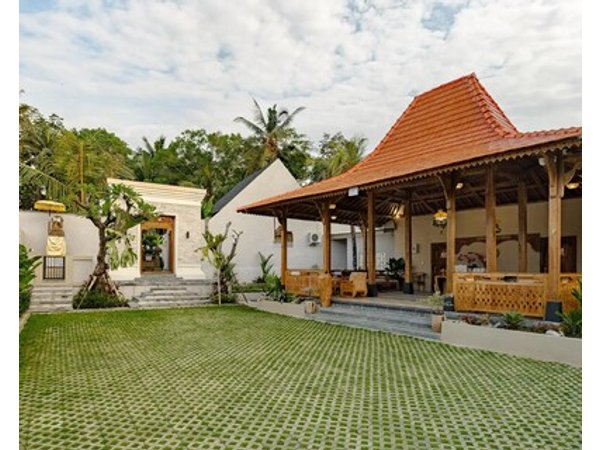 Changi Jungle Ubud Villas
