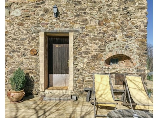 Cottage La Rústika With Mountain View Shared Garden And Wi-fi