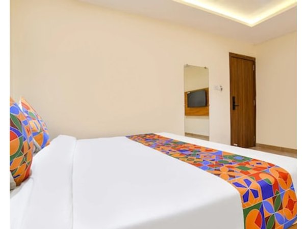 FabHotel Blu Mark