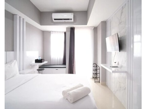 Nice And Comfy Studio Grand Dharmahusada Lagoon Apartment