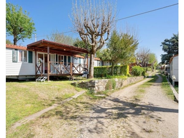 Caravan Mobile Home Comfort 2 With Lake View Shared Pool And Private Garden