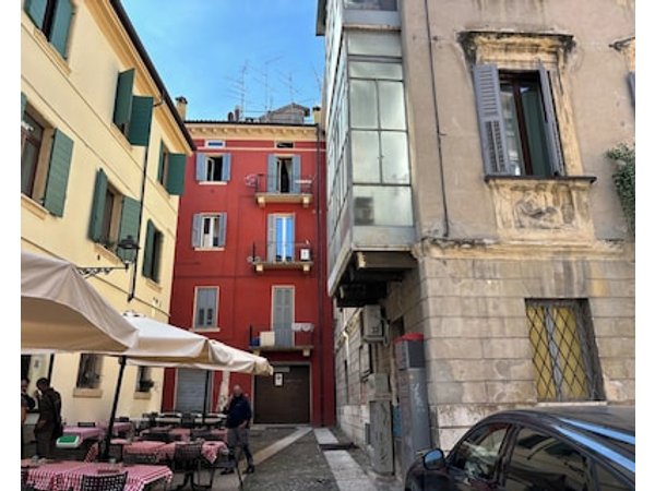 Brand New Flat In The Heart Of Verona