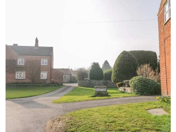 Barn Cottage Pet Friendly With Open Fire In Pickering Ref 1001947