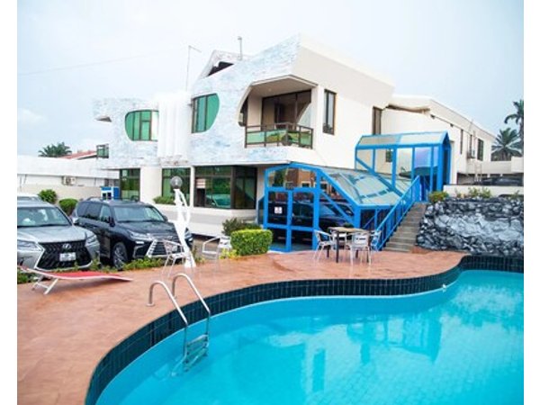 Sam's Cottage Hotel