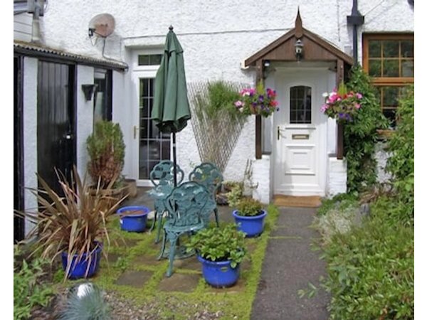 Railway Cottage Family Friendly In Fairbourne Ref 4268
