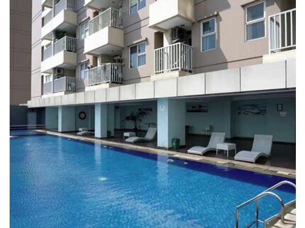 Nice And Warm Studio At Belmont Residence Puri Apartment