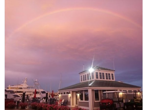 Houseboat In Boston Harbor Wifi A/C /Heat Be Rocked To Sleep