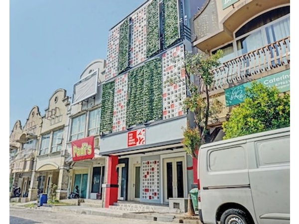 Super OYO Capital O 92765 J&b Smart Sentul