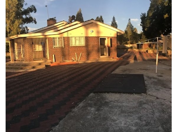 Monavale Hills Getaway