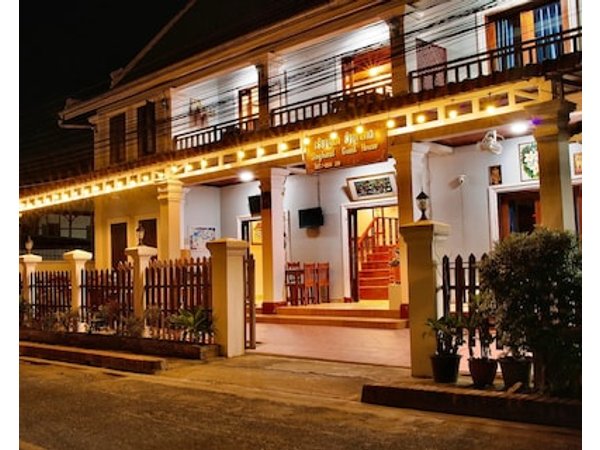 Singharat Boutique House