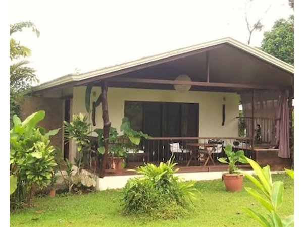Tropical Suites & Villas