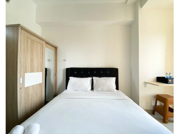 Compact And Comfortable Studio Sayana Bekasi Apartment