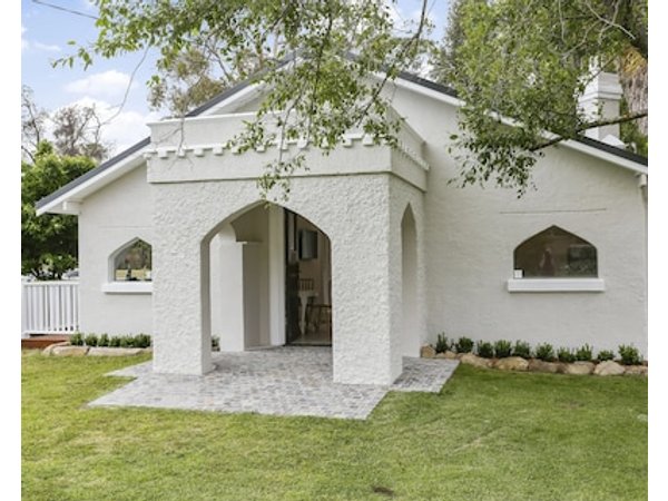Seahorse Inn Hotel & Villas
