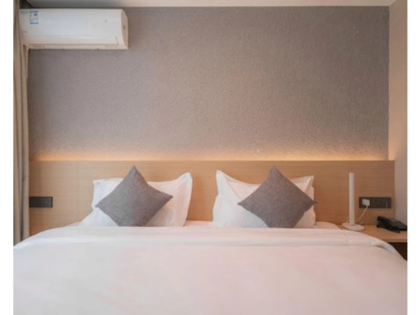 Charlotte Apartment (Zhuhai Gongbei Port Fuhuali)