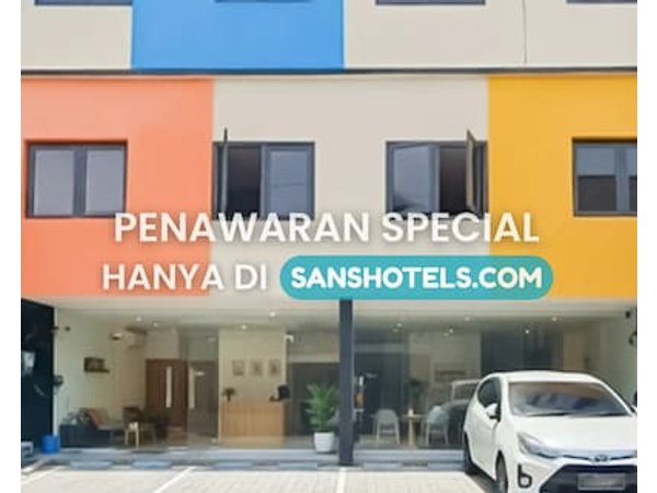 SANS FYBED Hotel Semarang