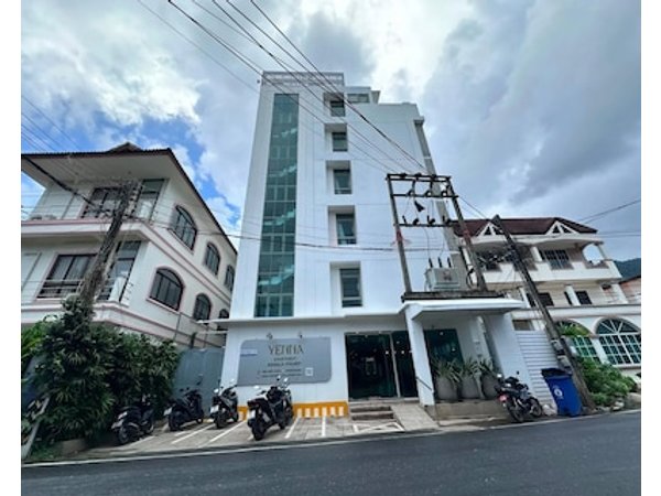 Yenna Apartment