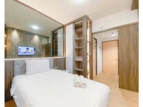Comfortable And Homey Studio At The Alton Apartment