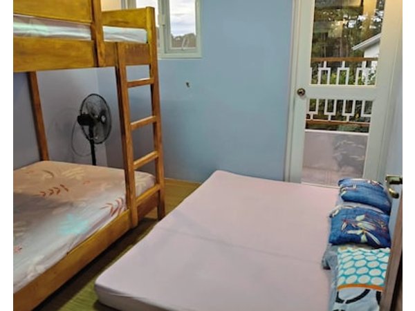 MEEK'S VILLAS TRANSIENT HOUSE