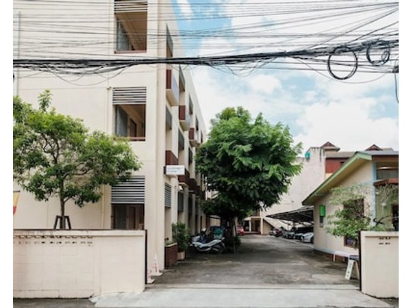 Thong Poon Apartment Chiang Mai