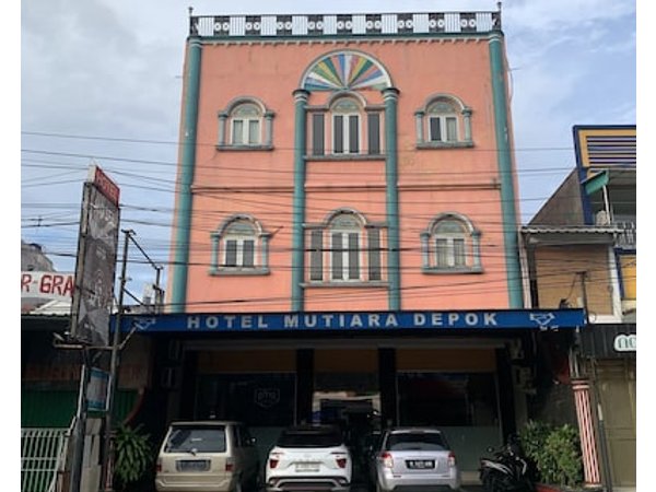 Hotel O Depok near Bhayangkara BRIMOB Hospital Formerly Hotel Mutiara Kelapa Dua Depok