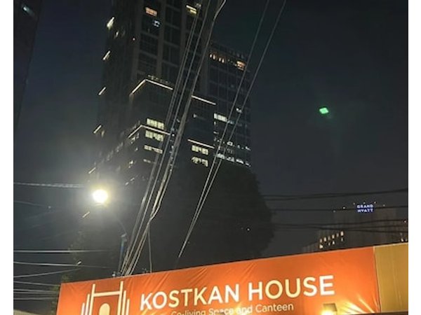 Kostkan House