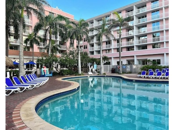 Palm Beach Shores Resort and Vacation Villas