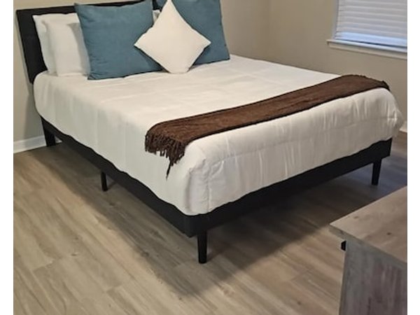 Experience Comfort & Convenience At Our Jacksonville 2 Bedroom Retreat!