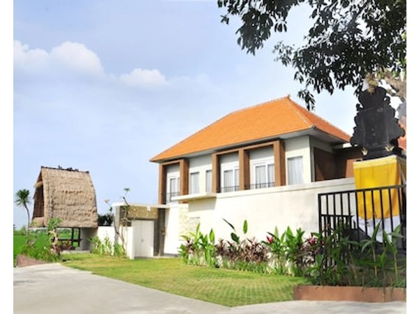Villa Tangtu Beach Inn