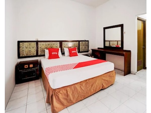 Hotel O Bungurasih Near Juanda International Airport Formerly Griya Waru Hotel